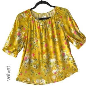 VELVET BY GRAHAM & SPENCER | NWOT EDITH BLOUSE IN LILY YELLOW FLORAL BOHO | XS